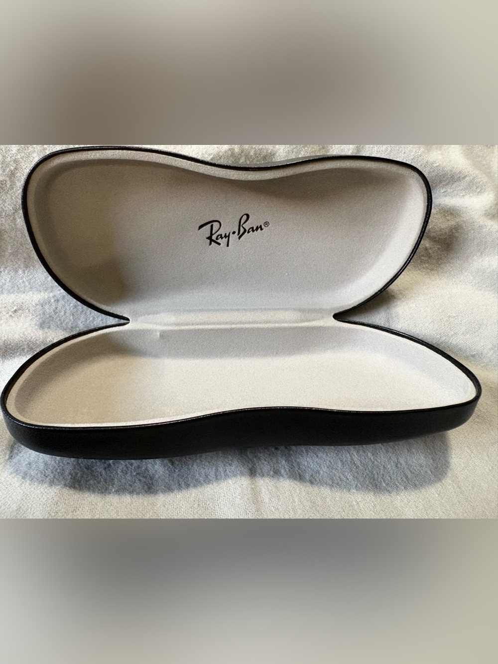 Ray-Ban Black Exterior White Interior Sunglasses Case
